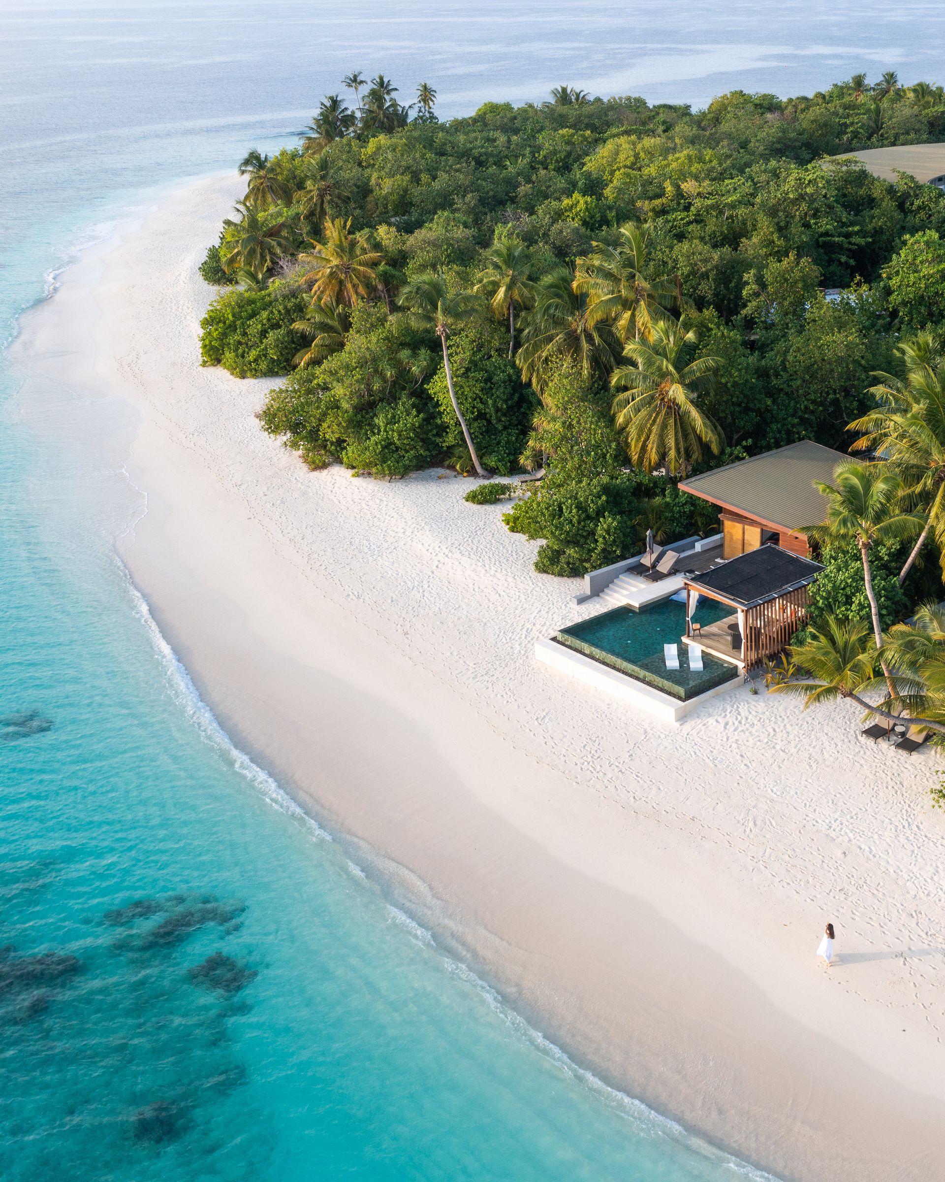 Beach villa and shoreline, aerial view at Park Hyatt Hadahaa
